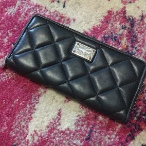 Michael Kors black quilted wallet, silver